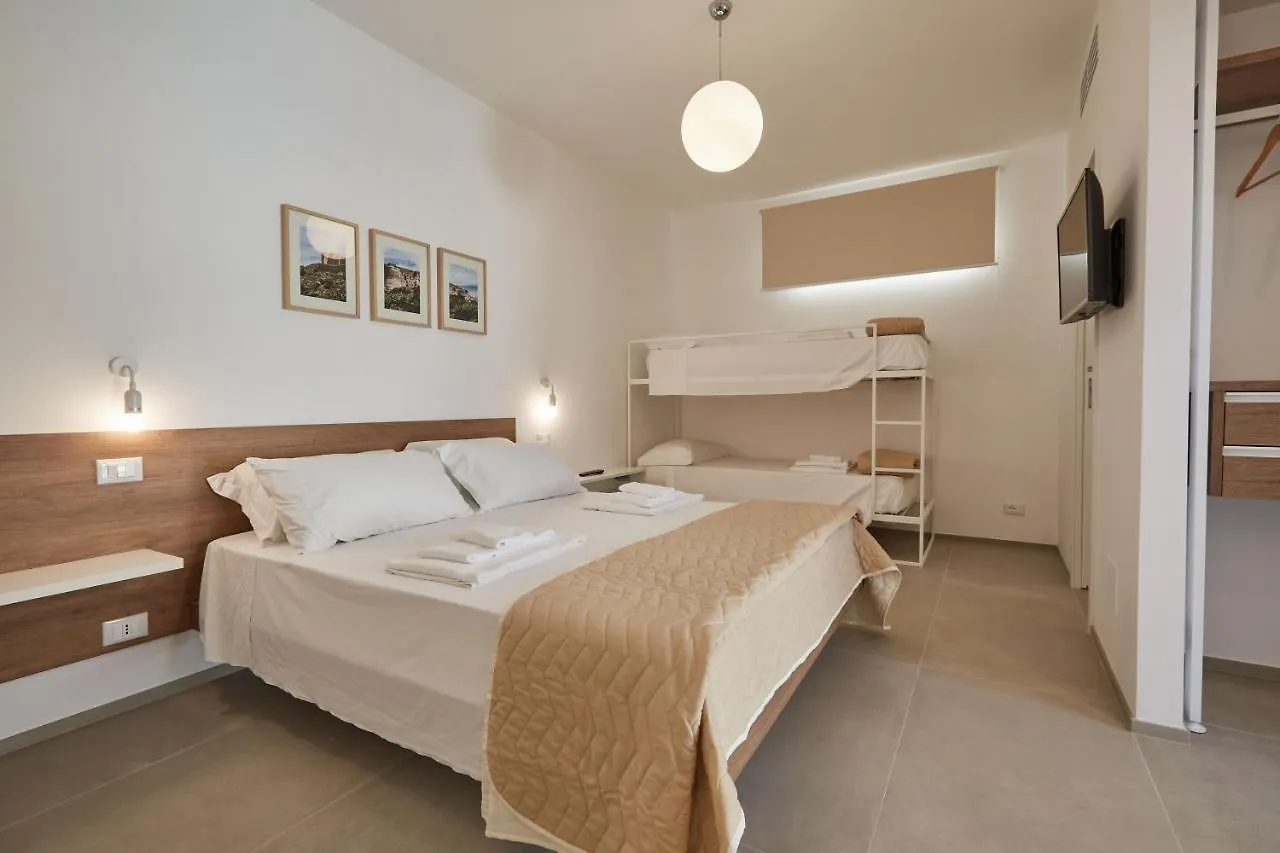 B&B Torreforte Furnari 5*,
